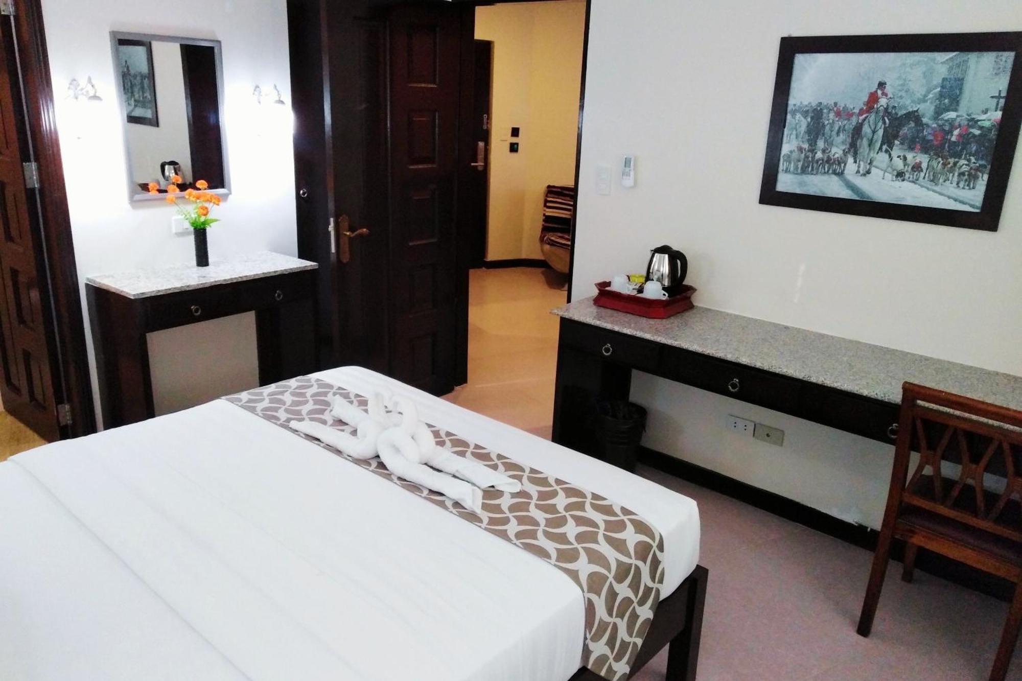 Venezia Suites Hotel Iloilo Rom bilde