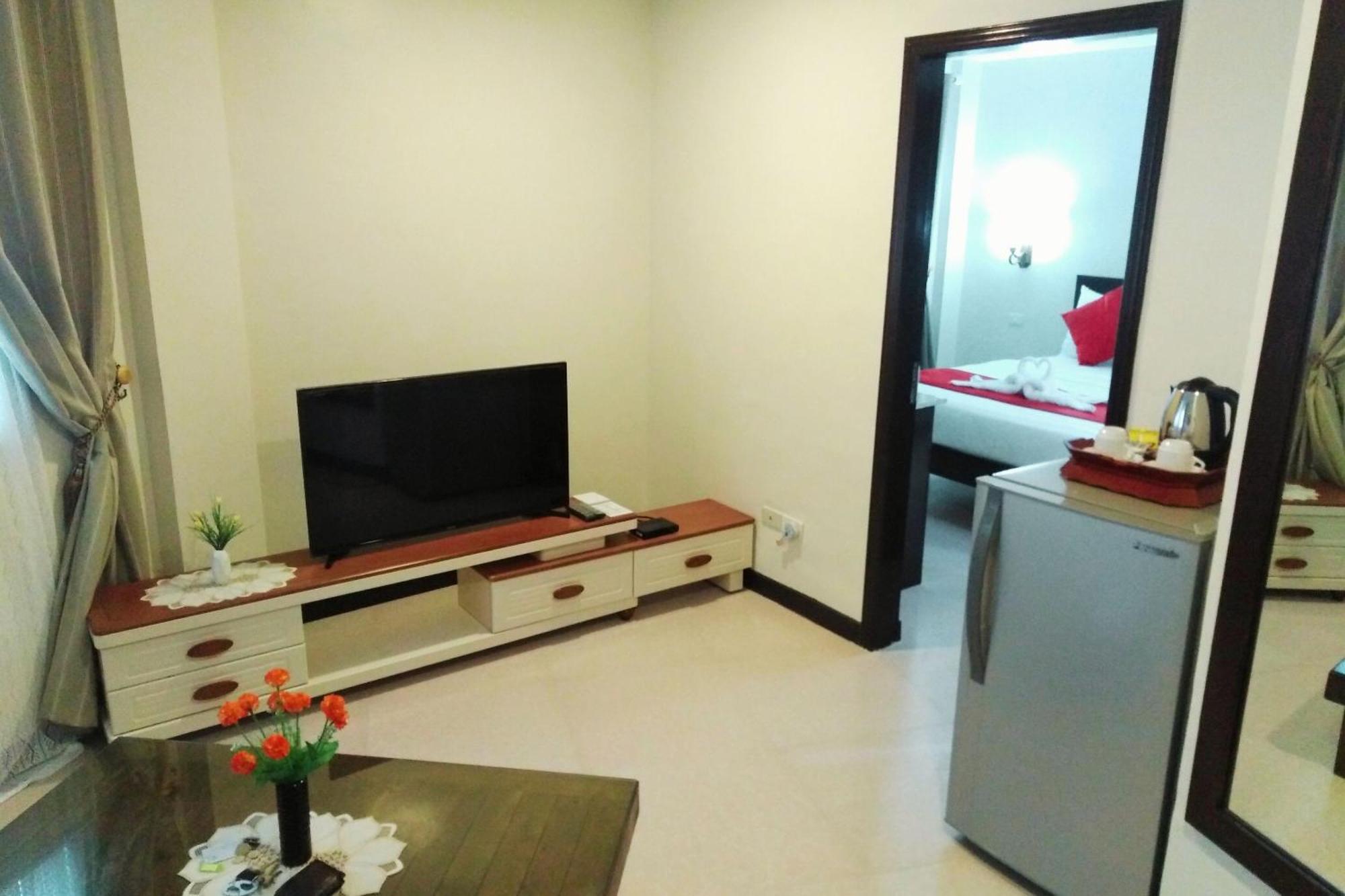 Venezia Suites Hotel Iloilo Rom bilde