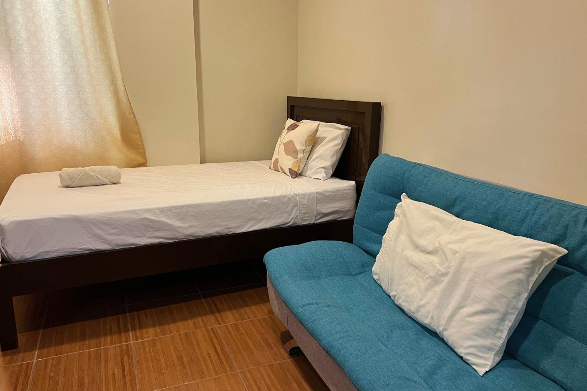 Venezia Suites Hotel Iloilo Rom bilde