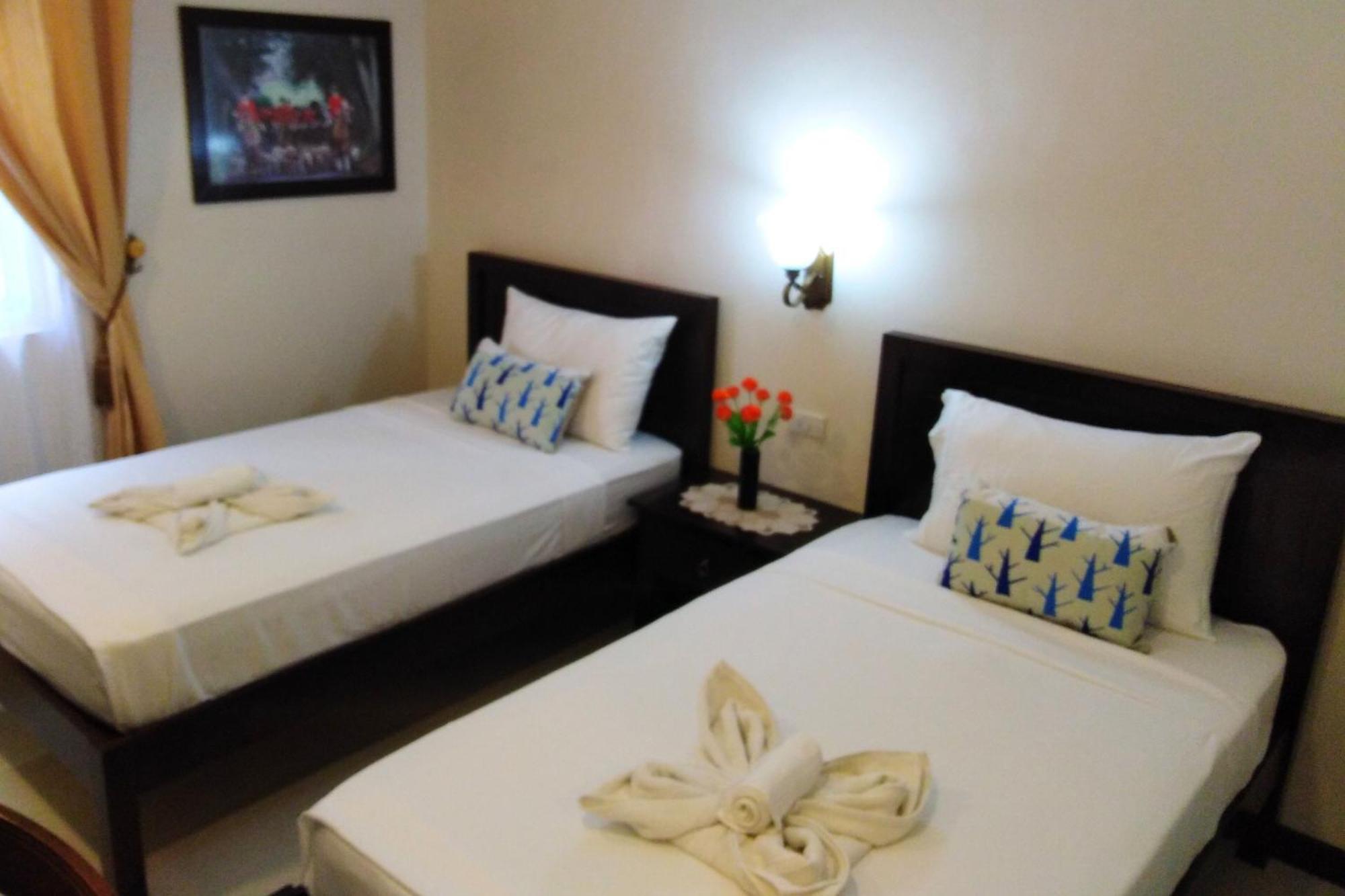 Venezia Suites Hotel Iloilo Rom bilde