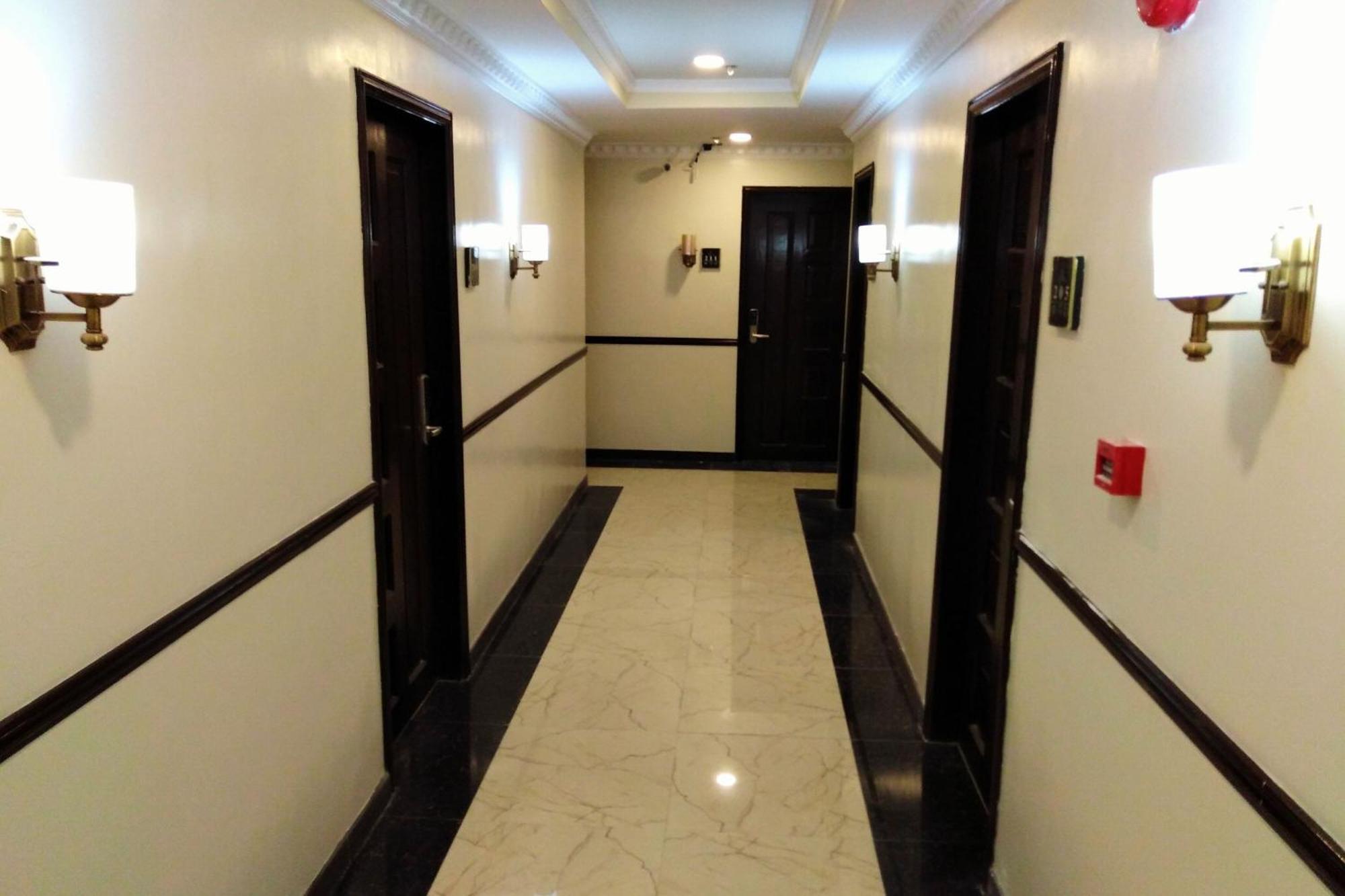 Venezia Suites Hotel Iloilo Eksteriør bilde